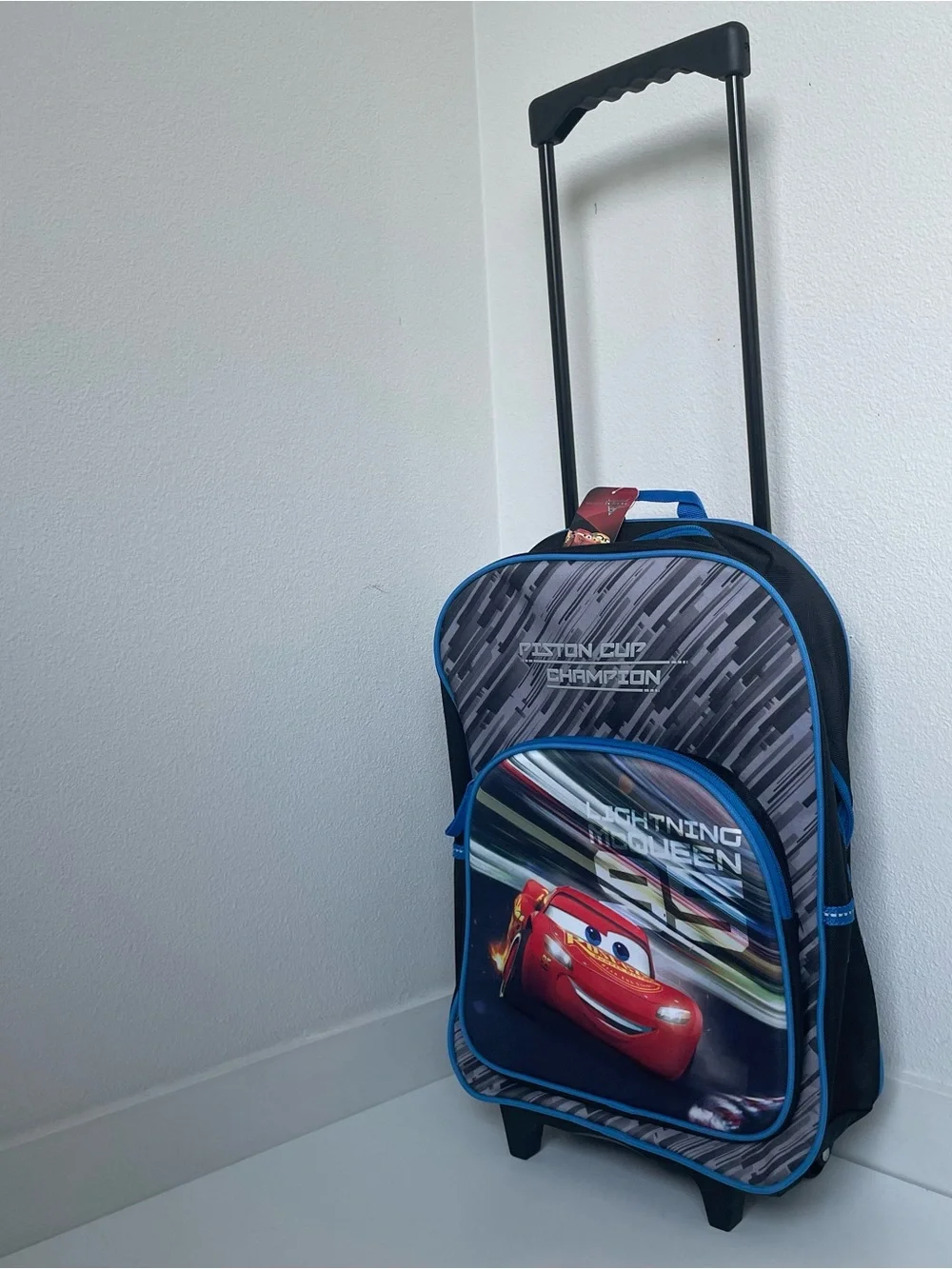 NEW Disney Pixar Cars Lightning McQueen Rolling Backpack Trolley Piston Cup Bag